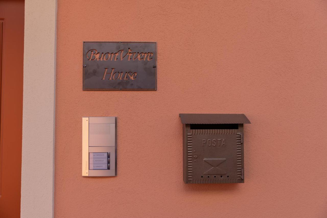 Buonvivere House Verduno Exterior photo